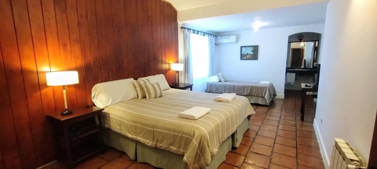 Las Moras Hotel ซานโลเรนโซ ภายนอก รูปภาพ